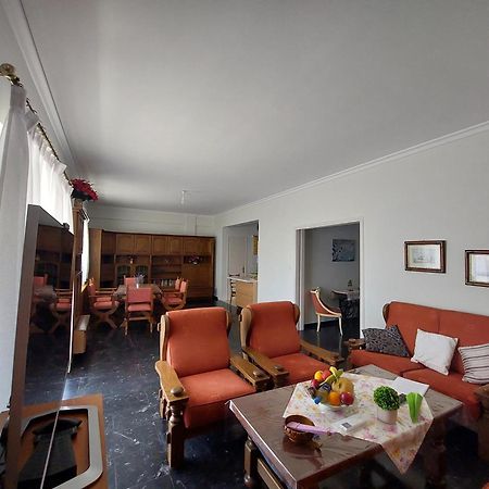 Penthouse Anneliese Apartment Atena Exterior foto