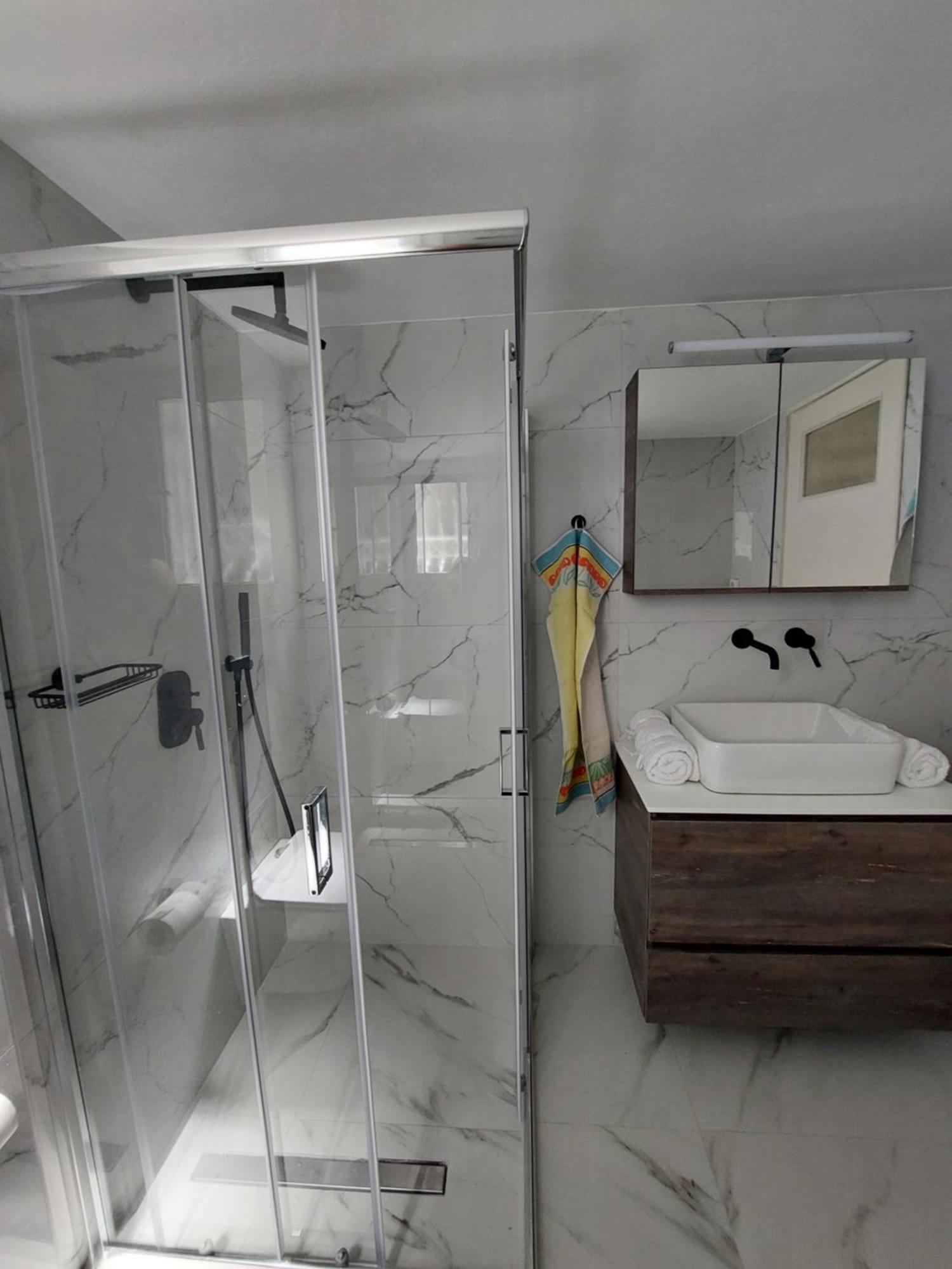 Penthouse Anneliese Apartment Atena Exterior foto